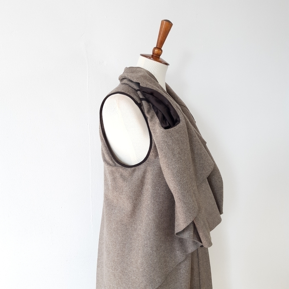 Proenza Schouler | Wool Cashmere Coat in Tan - Picture 6 of 9